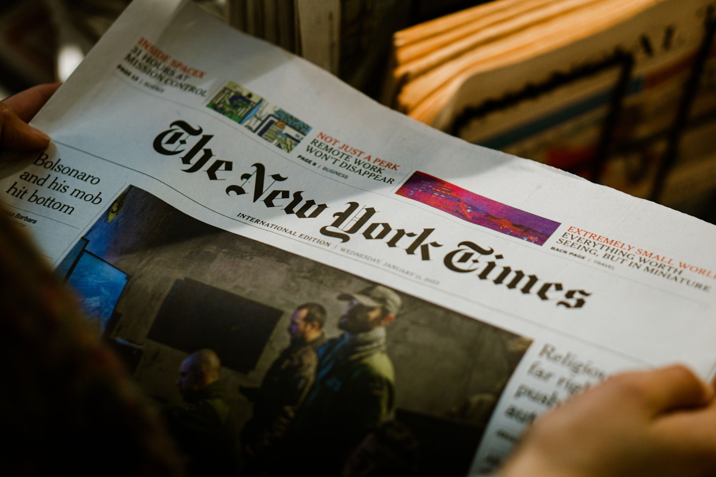 How Daily News Shapes Your Perspective